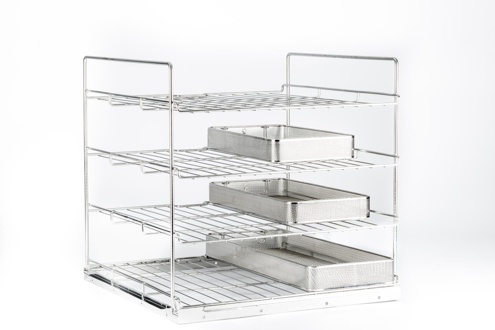 Metal wire rack with four shelves, each holding a rectangular mesh tray. The structure is open on the sides, with a minimalist design, suitable for organizing items in an office or kitchen. Set against a white background.
