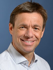 Dr. Roland Herzog